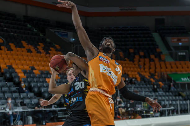 结合行业平 结合行业平