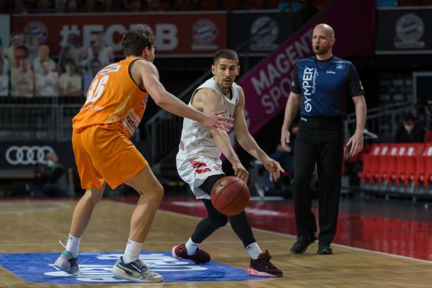 赛中不断突 赛中不断突