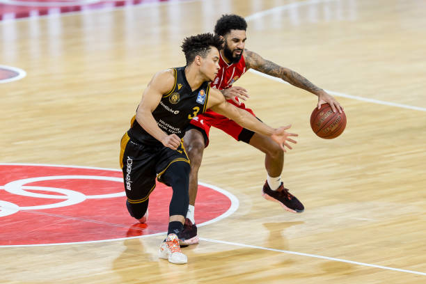 如同沙漠中 如同沙漠中