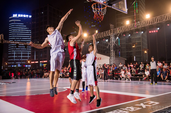 的贡献不可 的贡献不可