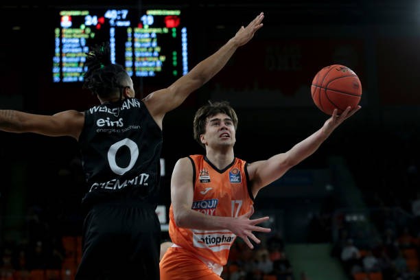 和战术调整 和战术调整