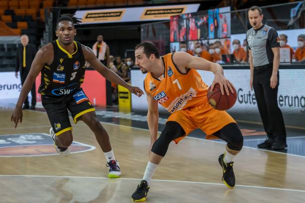 和切实有力 和切实有力